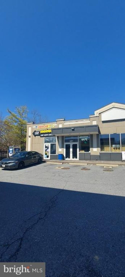 9871 Main Street, DAMASCUS, MD, 20872 | Card Image