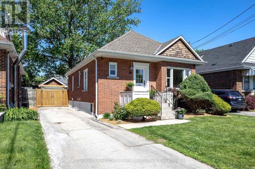 50 E 36th St, Hamilton, ON, L8V3Y9 | Card Image
