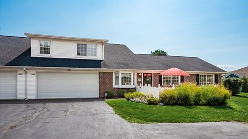 3940 Crestfield Dr, Groveport, OH, 43125-9027 | Card Image