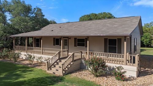 111 Lazy Trail Ct, Liberty Hill, TX, 78642-3541 | Card Image