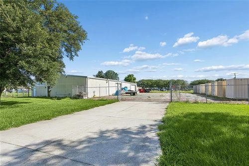 211 Angus Dr, Luling, LA, 70070-4428 | Card Image