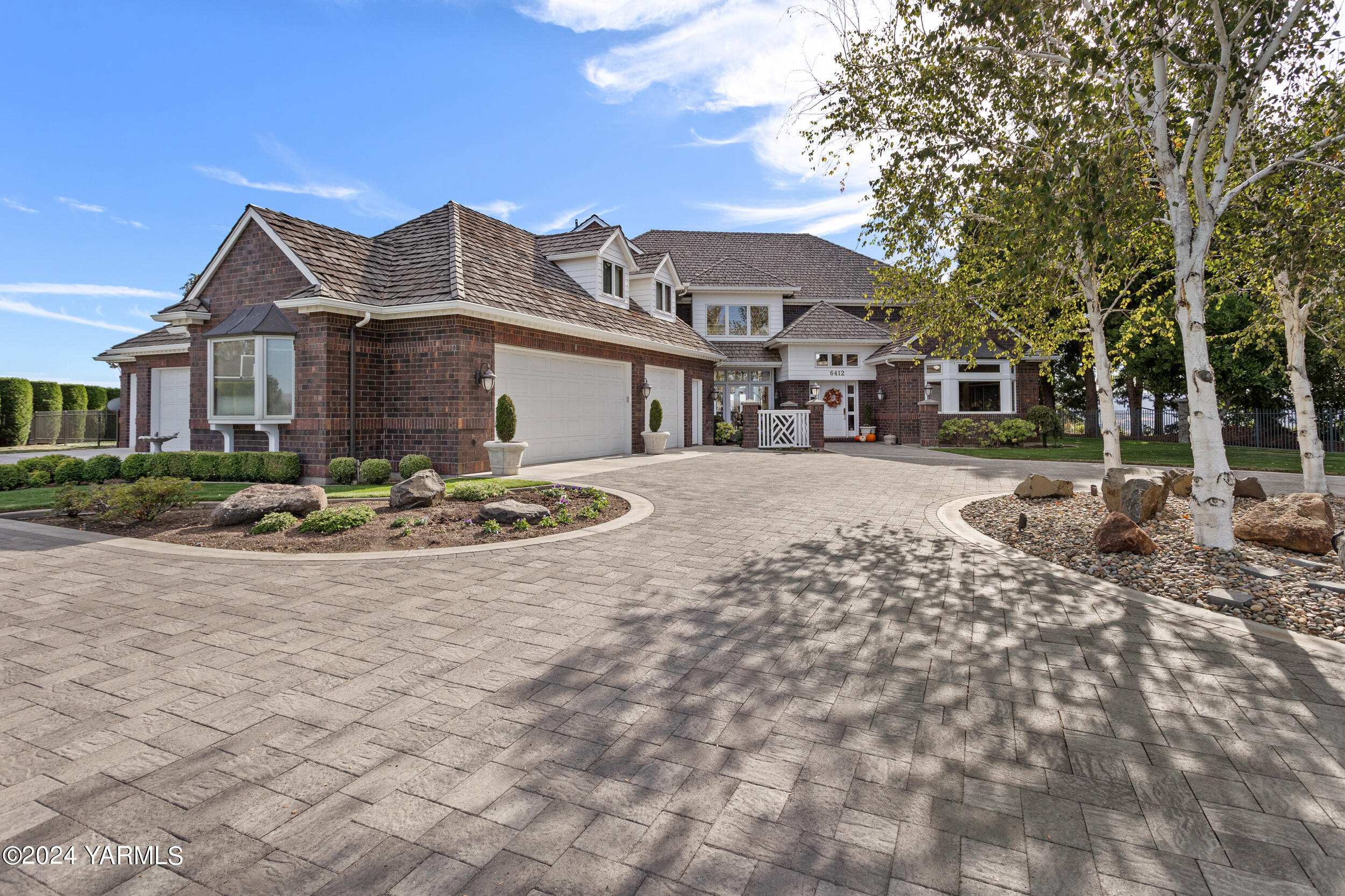 Scenic Dr, Yakima, WA 98908