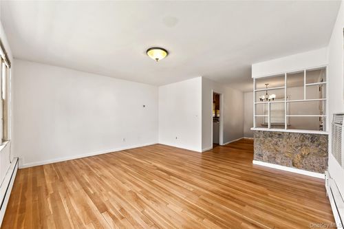 34 Old Bedford Rd, Goldens Bridge, NY, 10526-1000 | Card Image