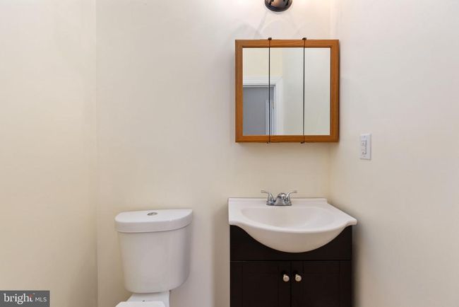 113 W Main St, House other with 5 bedrooms, 4 bathrooms and null parking in Wakefield VA | Image 29