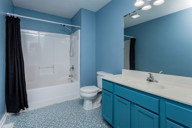 220 Tailfeather Dr Nw, Home with 4 bedrooms, 2 bathrooms and null parking in Bondurant IA | Image 8
