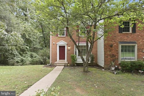 2915 Ellenwood Dr, FAIRFAX, VA, 22031-2036 | Card Image