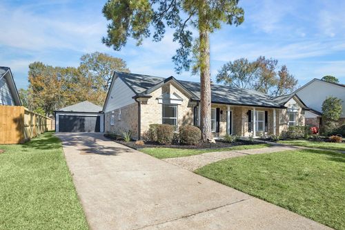 15402 Ripplestream St, Houston, TX, 77068-1823 | Card Image
