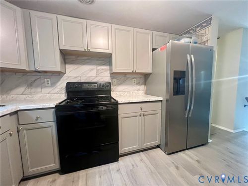 1202 Middleberry Dr, Henrico, VA, 23231-4761 | Card Image