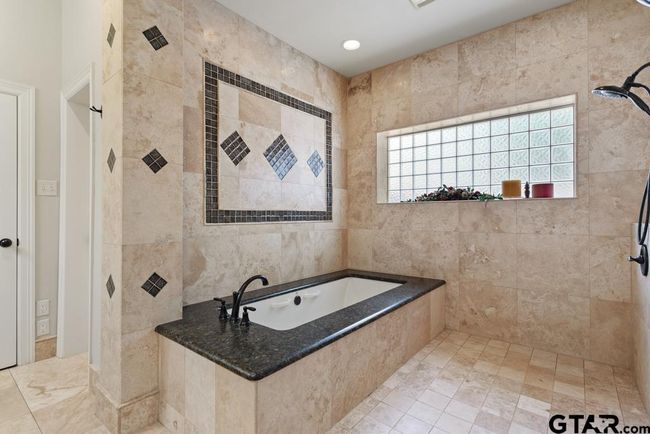 7034 Walden Dr, House other with 3 bedrooms, 2 bathrooms and null parking in Tyler TX | Image 24