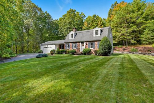 201 Belchertown Rd, Ware, MA, 01082-9506 | Card Image