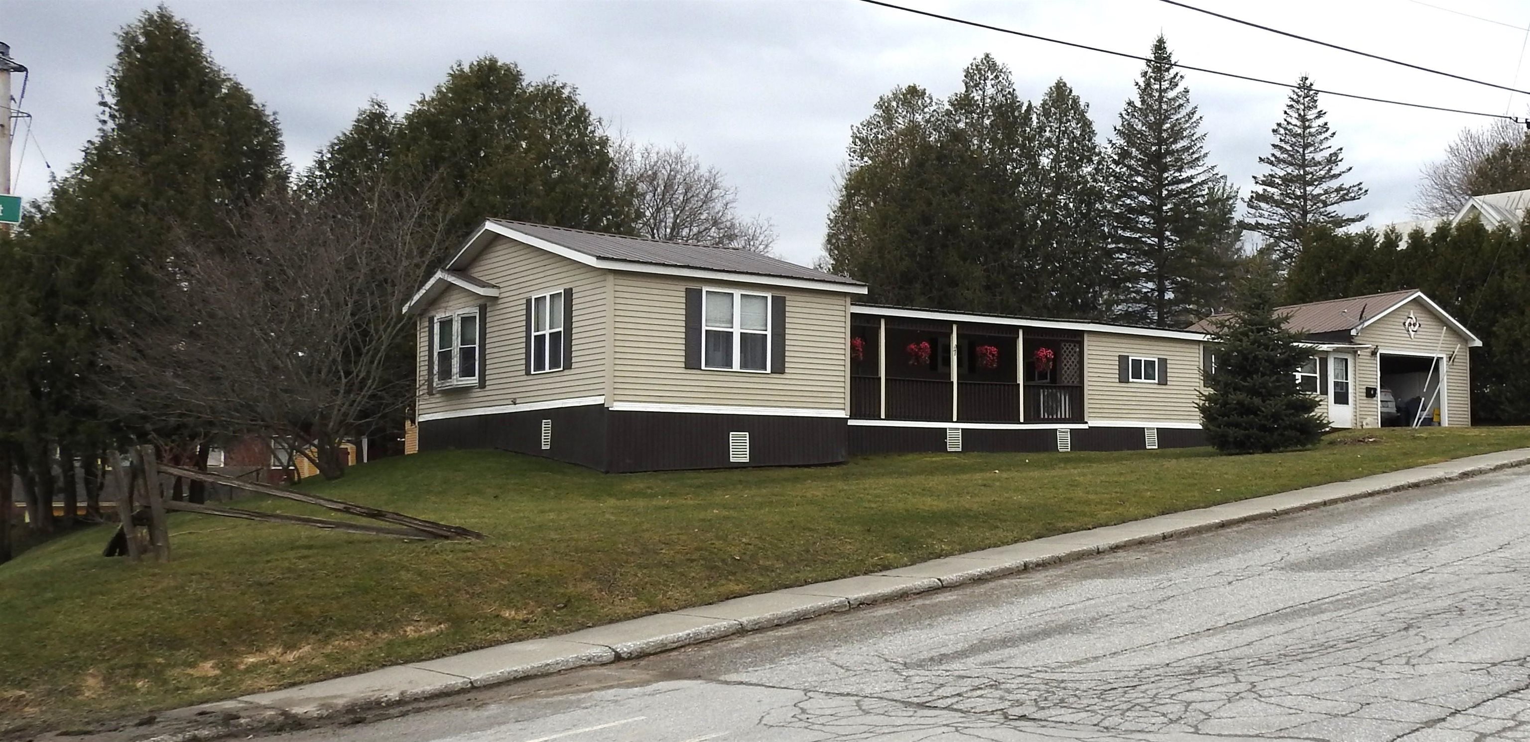 Elm St, Richford, VT 05476