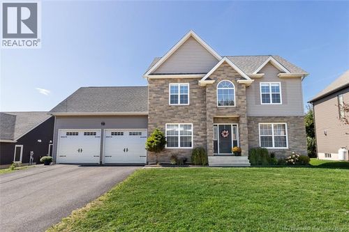 10 Turnberry Crt, Moncton, NB, E1G5R8 | Card Image