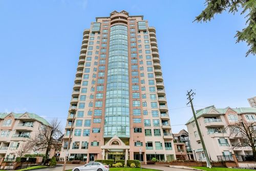 506-3071 Glen Dr, Coquitlam, BC, V3B7R1 | Card Image