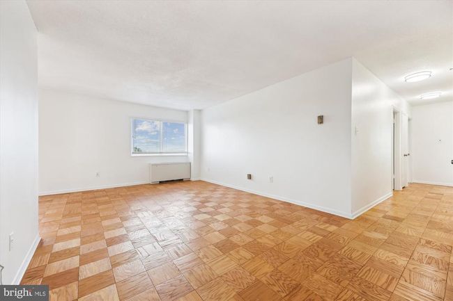 APT-1105B - 1121 University Blvd W, Condo with 3 bedrooms, 2 bathrooms and null parking in SILVER SPRING MD | Image 9