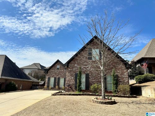 822 Bainbridge Way, IRONDALE, AL, 35210-2182 | Card Image