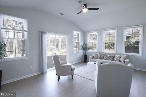 3308 Bradford St, WOODBRIDGE, VA, 22193-1520 | Card Image