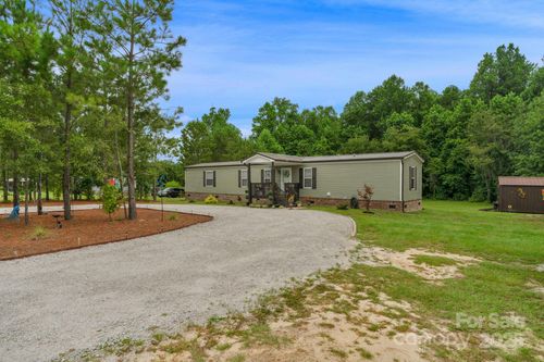 1569 Macedonia Angelus Rd, Jefferson, SC, 29718-6827 | Card Image