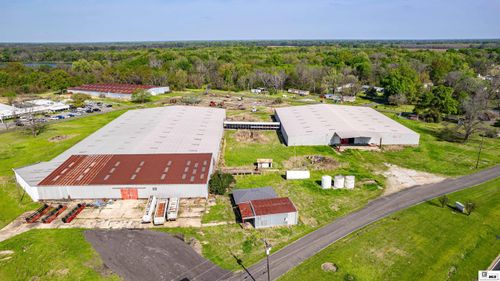 307 Railroad St, Oak Grove, LA, 71263-6709 | Card Image