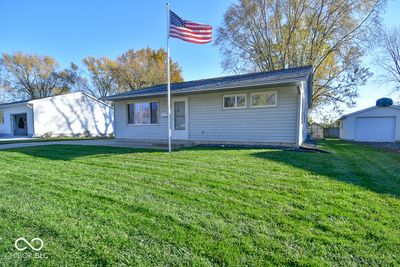 117 Pamela Parkway, House other with 3 bedrooms, 1 bathrooms and null parking in Brownsburg IN | Image 2