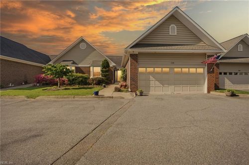 1113 Trieste Ct, Virginia Beach, VA, 23454-7366 | Card Image