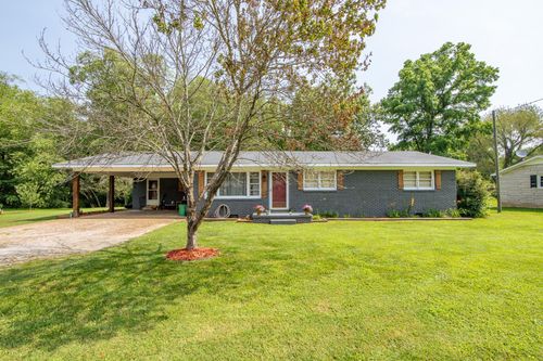 5011 Sunny Acres Dr, Waynesboro, TN, 38485-4900 | Card Image
