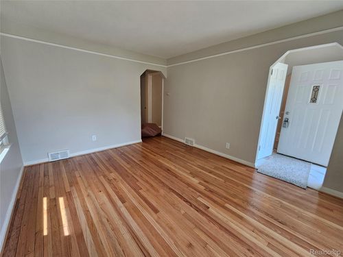 9311 Dixie, Redford, MI, 48239-1575 | Card Image