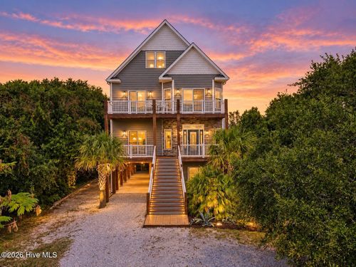 2055 New River Inlet Rd, N Topsail Beach, NC, 28460-9522 | Card Image