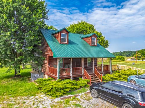 7825 Blue Springs Pkwy, Mosheim, TN, 37818-3756 | Card Image