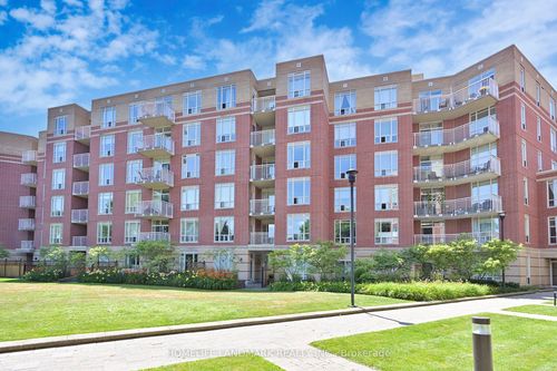 404-451 Rosewell Ave, Toronto, ON, M4R2H8 | Card Image