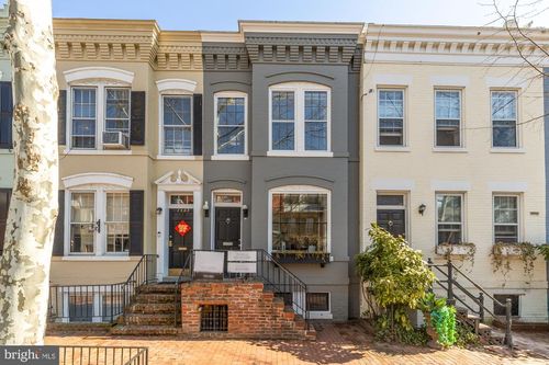 1561 33rd St Nw, WASHINGTON, DC, 20007-2750 | Card Image