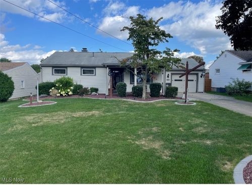 2014 Country Club Ave, Poland, OH, 44514-1111 | Card Image
