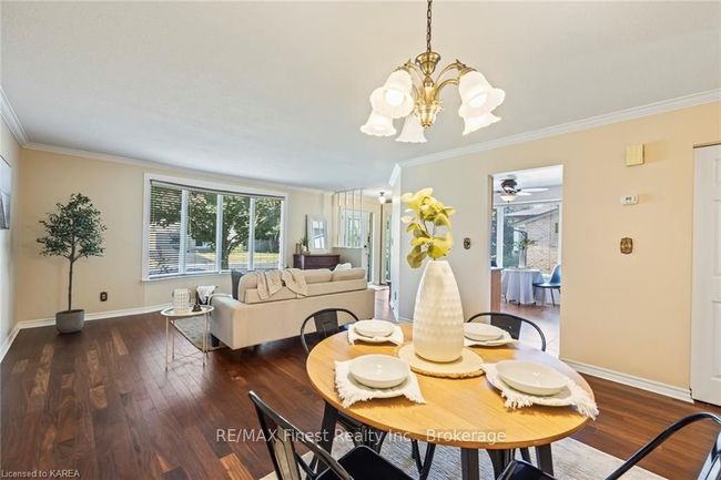 705 Braeside Cres, House other with 4 bedrooms, 2 bathrooms and 2 parking in Kingston ON | Image 11