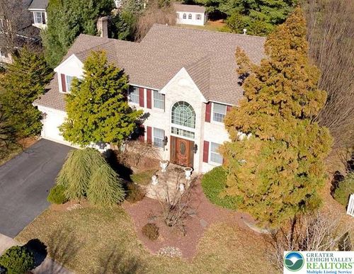 4035 Ruth Rd, Bethlehem, PA, 18020-7854 | Card Image