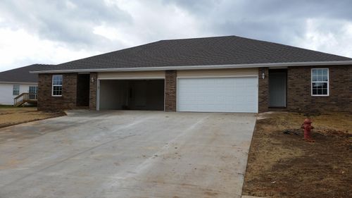 1001 W Black St, Ozark, MO, 65721-8024 | Card Image