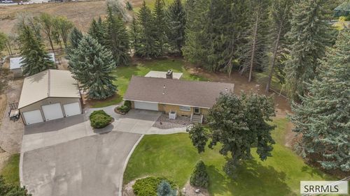 1881 W 49th S, Idaho Falls, ID, 83402-5859 | Card Image