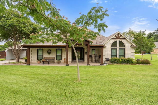 230 Bent Tree Trl, House other with 3 bedrooms, 2 bathrooms and null parking in Burleson TX | Image 35