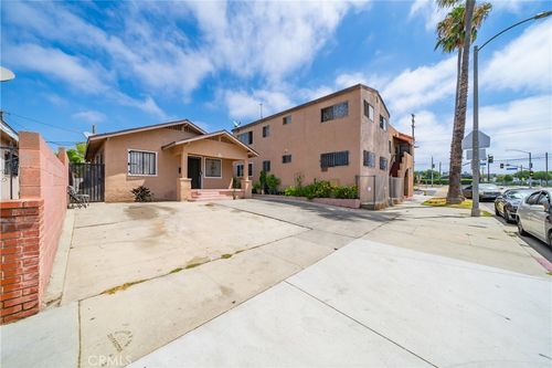 1509 E 20th St, Long Beach, CA, 90806-5705 | Card Image