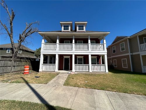 703 Wellborn Rd, College Station, TX, 77840-2882 | Card Image