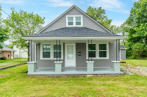 121 Oak St, Berea, KY, 40403-1411 | Card Image