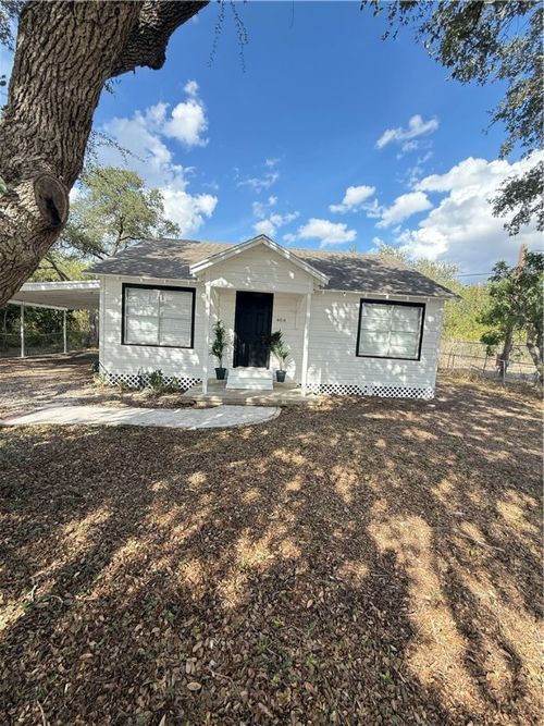 406 W Pundt Ave, Orange Grove, TX, 78372-3714 | Card Image