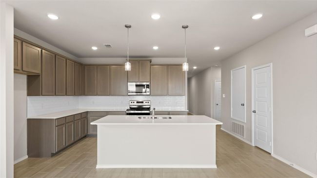 Basswood II Floor Plan Photos | Image 8