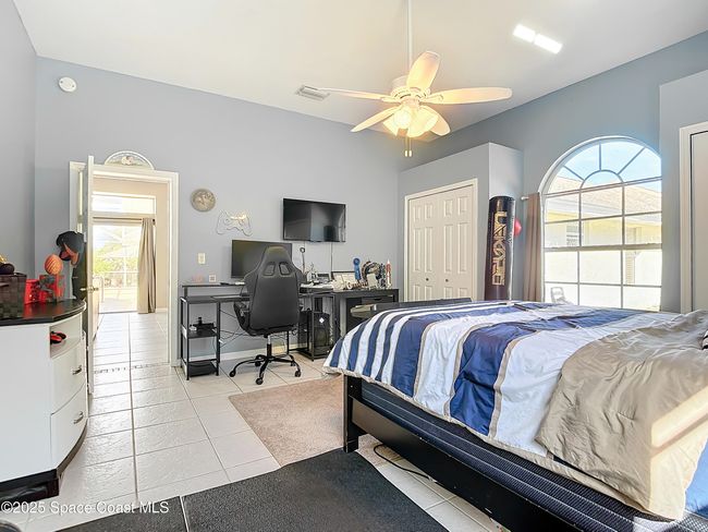 603 Cross Creek Dr, House other with 4 bedrooms, 2 bathrooms and null parking in Sebastian FL | Image 32