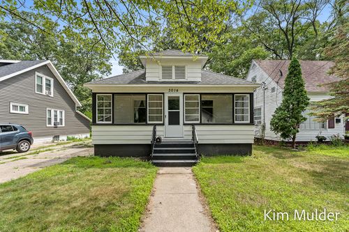 3014 Highland St, Muskegon Heights, MI, 49444-2813 | Card Image