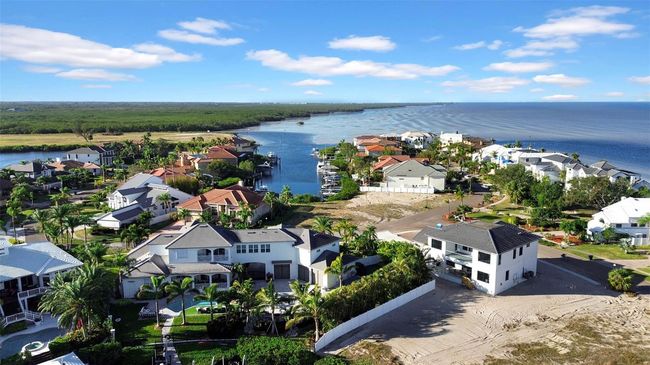 962 Symphony Isles Blvd, Home with 0 bedrooms, 0 bathrooms and null parking in APOLLO BEACH FL | Image 19