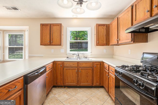 10925 Pinehigh Dr, House other with 3 bedrooms, 4 bathrooms and 2 parking in Alpharetta GA | Image 7