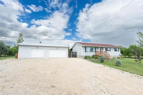 20 Bastien Street, St. Eustache, MB, R0H1H0 | Card Image