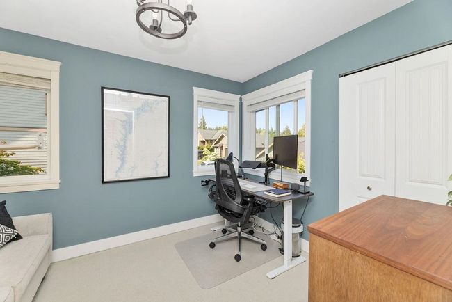 Secondary bedroom on upper floor | Image 26