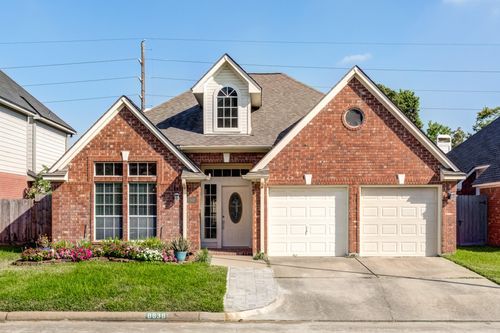 8838 Fairbloom Ln, Houston, TX, 77040-1568 | Card Image