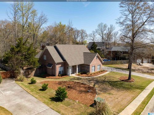 304 Wynlake Cir, ALABASTER, AL, 35007-7614 | Card Image