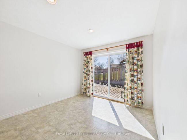 172 Park Dr, House other with 3 bedrooms, 2 bathrooms and 4 parking in Wingham ON | Image 13